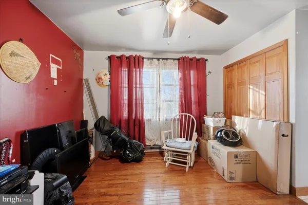 $275,000 | 180 St Laurence Road, Upper Darby, PA 19082