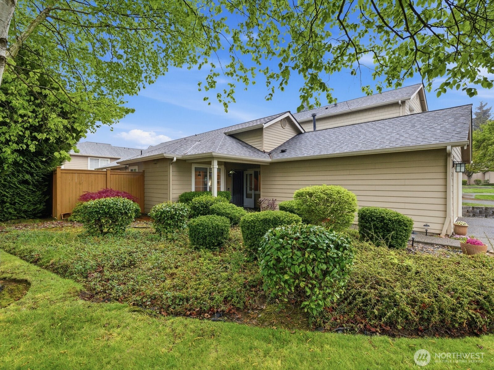 1430 West Casino Road, Unit 241 Everett, WA 98204 - Photo 1 of 33