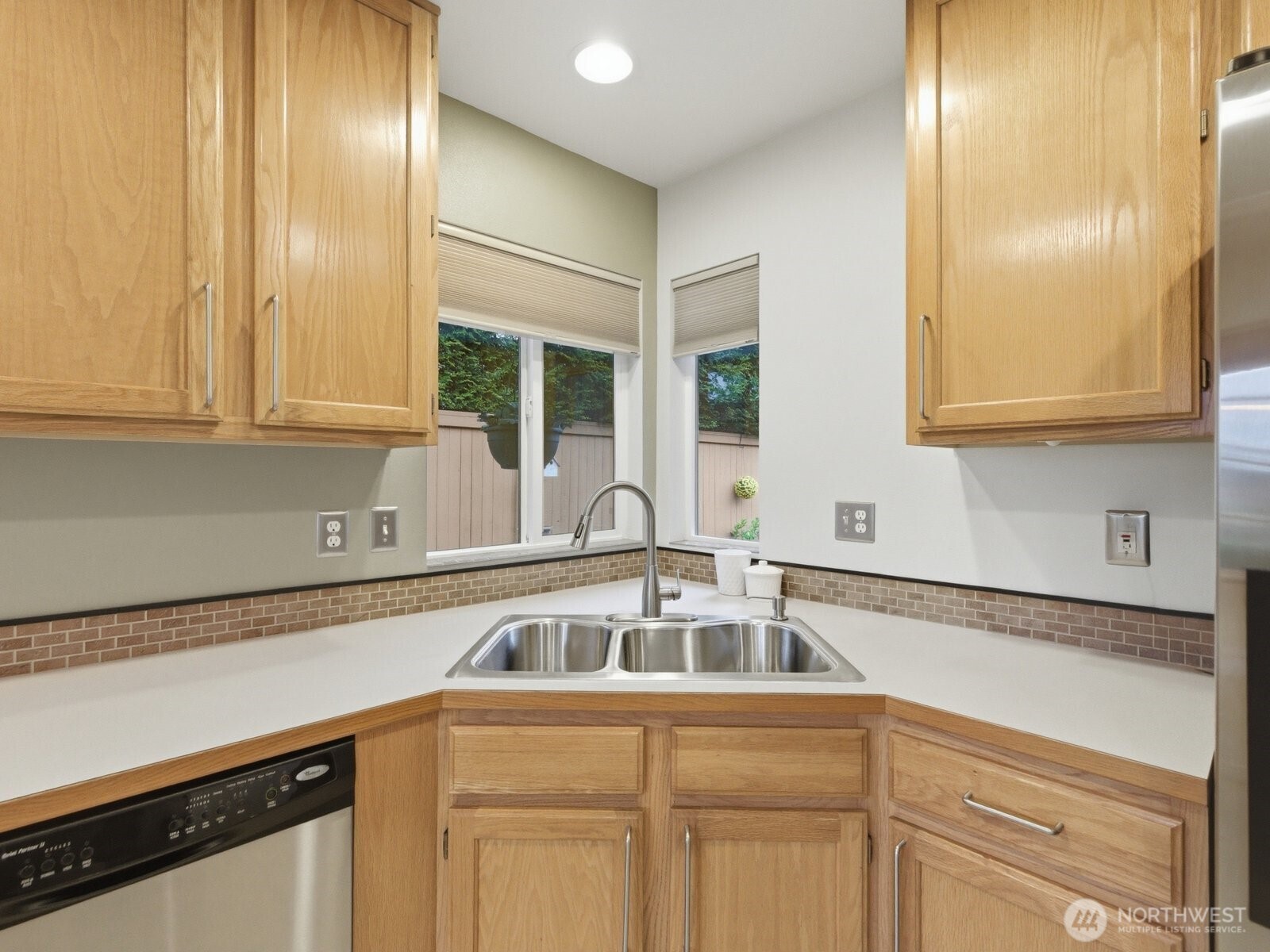 1430 West Casino Road, Unit 241 Everett, WA 98204 - Photo 14 of 33