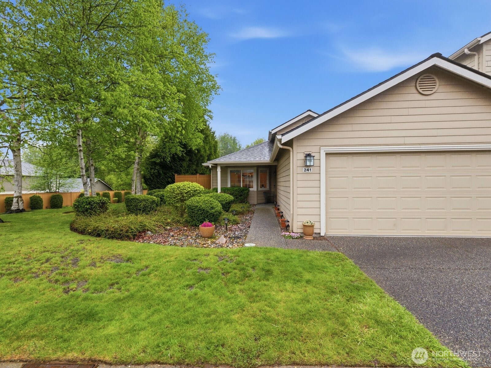 1430 West Casino Road, Unit 241 Everett, WA 98204 - Photo 4 of 33