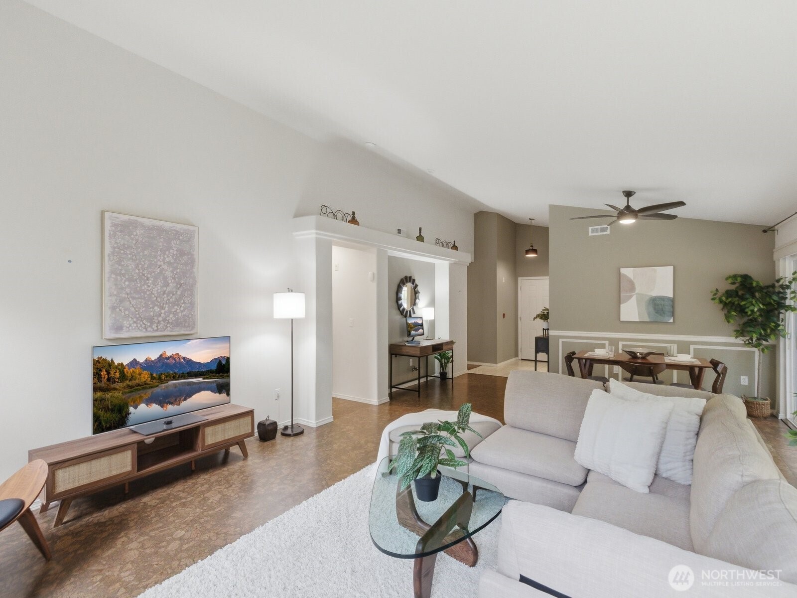 1430 West Casino Road, Unit 241 Everett, WA 98204 - Photo 10 of 33