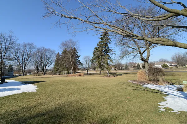 $849,900 | 400 Cardinal Drive, Bloomingdale, IL 60108