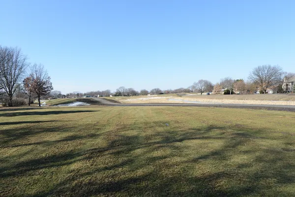 $849,900 | 400 Cardinal Drive, Bloomingdale, IL 60108