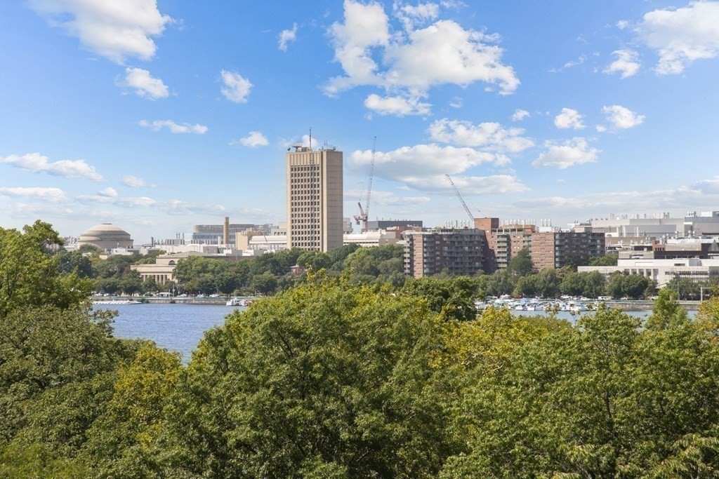 100 Beacon Street, Unit 6 Boston, MA 02116 - Photo 8 of 15 a view of a city with tall buildings