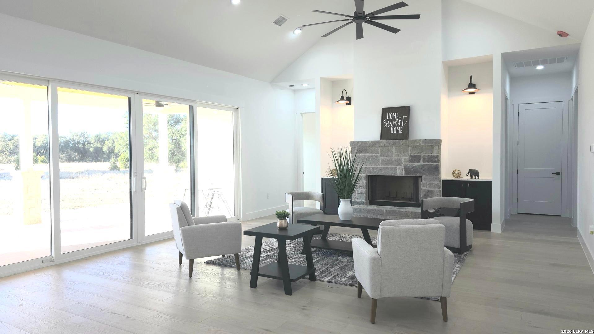 344 Buckskin Trail Bandera, TX 78003 - Photo 6 of 50