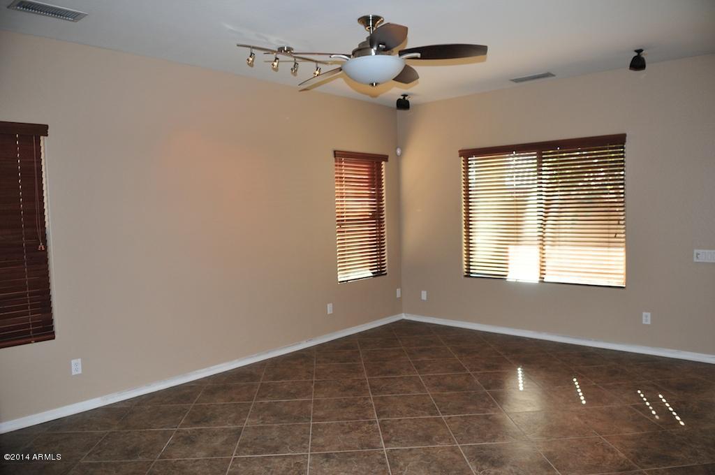 2023 West Kathleen Road Phoenix, AZ 85023 - Photo 29 of 70 BAS_6520