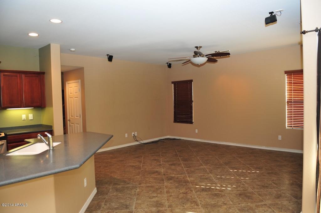 2023 West Kathleen Road Phoenix, AZ 85023 - Photo 31 of 70 BAS_6526