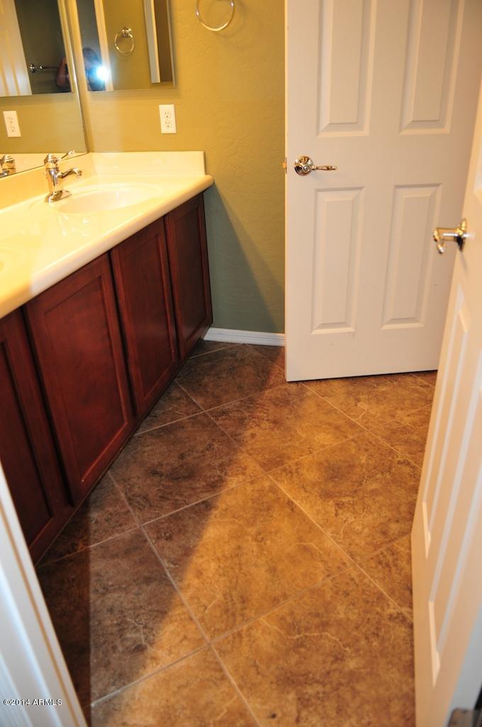 2023 West Kathleen Road Phoenix, AZ 85023 - Photo 53 of 70 BAS_6555