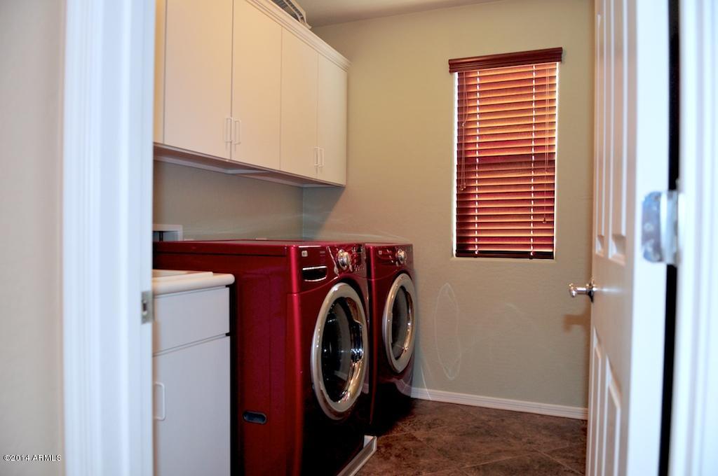 2023 West Kathleen Road Phoenix, AZ 85023 - Photo 57 of 70 BAS_6561