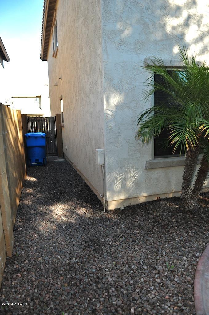 2023 West Kathleen Road Phoenix, AZ 85023 - Photo 67 of 70 BAS_6570
