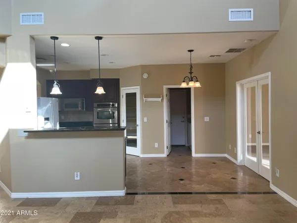 $2,995 | 2427 West Eagle Feather Road, Phoenix, AZ 85085