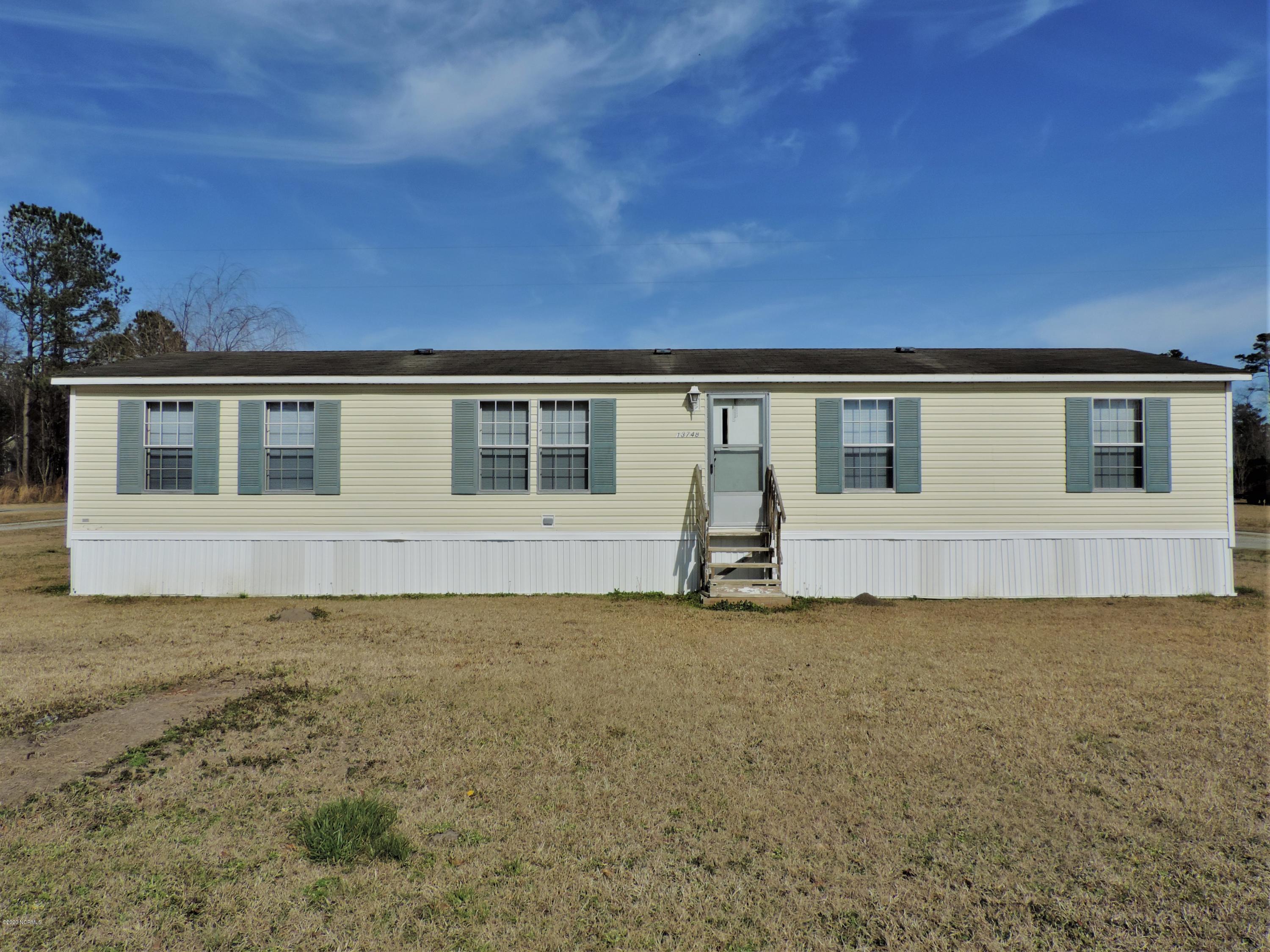 13748 Ashton Road Rocky Point, NC 28457 - Photo 3 of 29 DSCN3527
