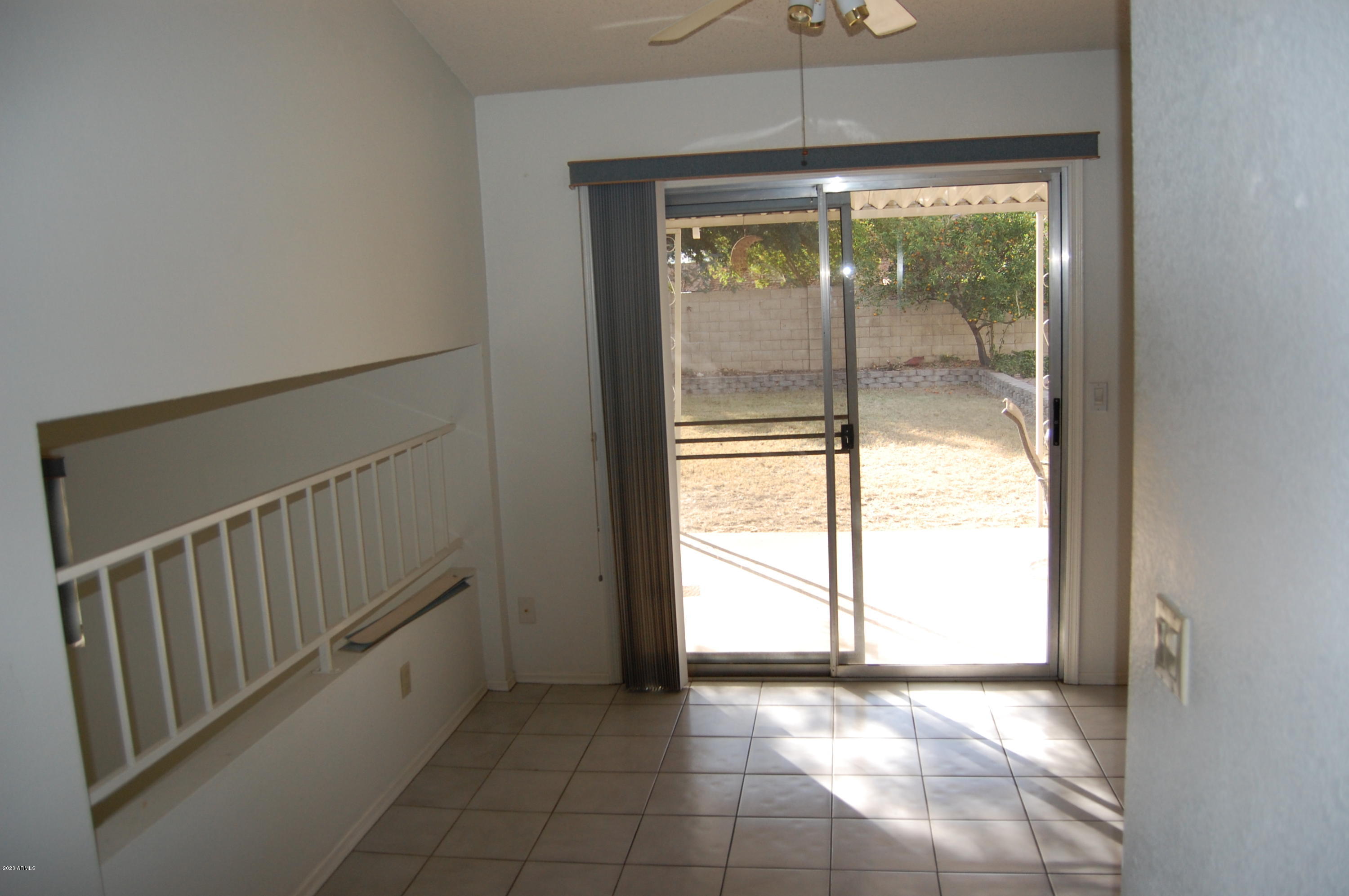 1025 East Utopia Road Phoenix, AZ 85024 - Photo 3 of 13 DSC_0029