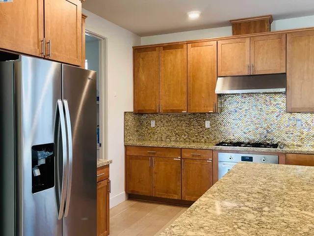 $1,950,000 | 542 Santa Maria Terrace, Unit 5, Sunnyvale, CA 94085