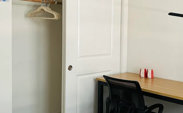 $1,950,000 | 542 Santa Maria Terrace, Unit 5, Sunnyvale, CA 94085