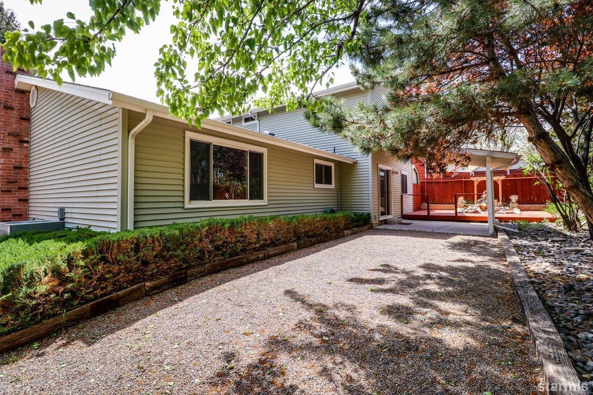 1765 Stardust Street Reno, NV 89503 - Photo 13 of 35