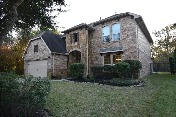 $3,800 | 51 South Greenprint Circle, The Woodlands, TX 77375