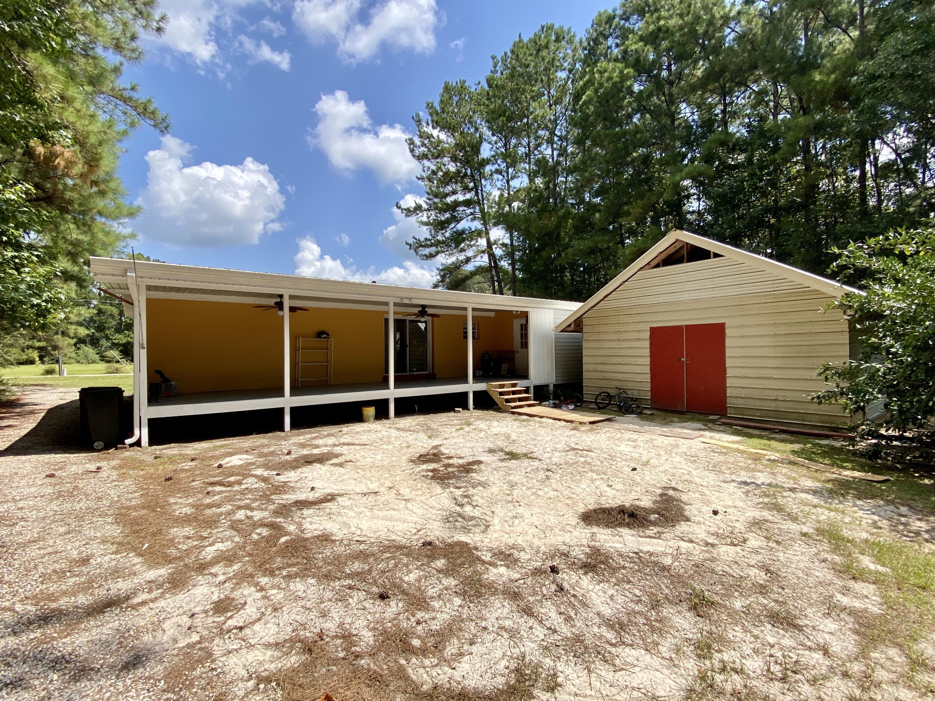 34 Homer Spiers Road Picayune, MS 39466 - Photo 5 of 33 IMG_5288