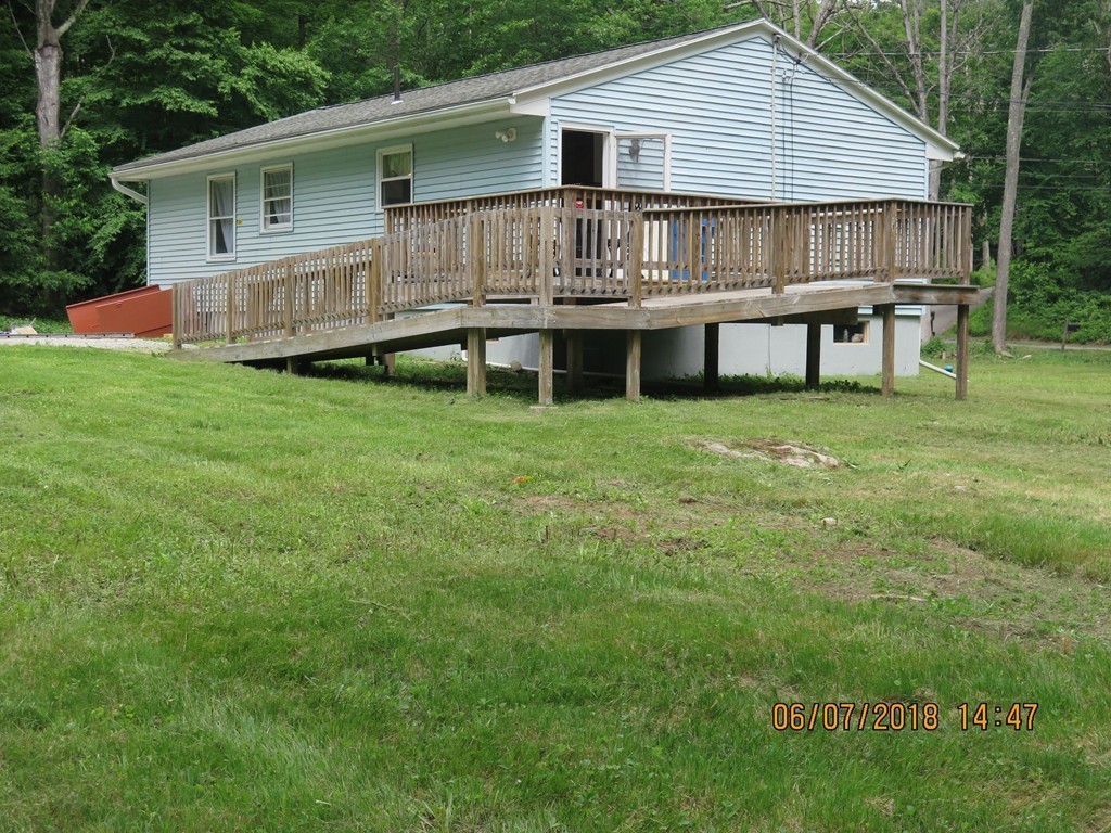 223 Arnold Road Sturbridge, MA 01518 - Photo 3 of 23