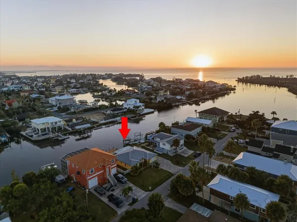 $550,000 | 3288 Minnow Creek Drive, Hernando Beach, FL 34607