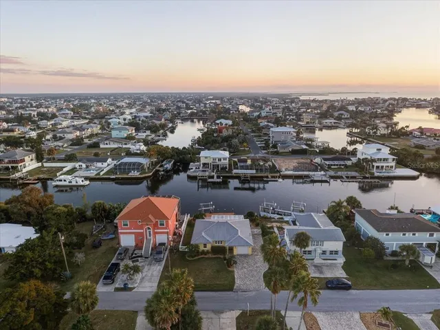 $550,000 | 3288 Minnow Creek Drive, Hernando Beach, FL 34607
