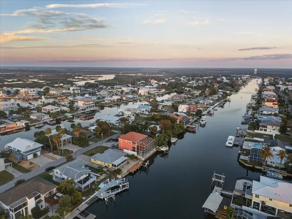 $550,000 | 3288 Minnow Creek Drive, Hernando Beach, FL 34607