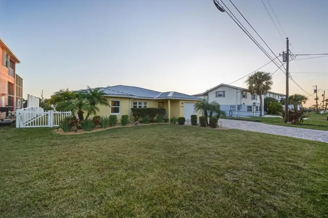 $550,000 | 3288 Minnow Creek Drive, Hernando Beach, FL 34607