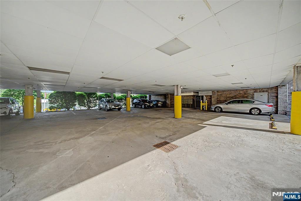 58 Kinderkamack Road, Unit 22 Emerson, NJ 07630 - Photo 23 of 24