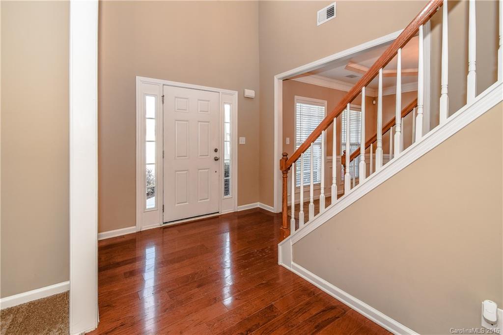 10601 Greenhead View Road Charlotte, NC 28262 - Photo 4 of 24 Gallery Image 4