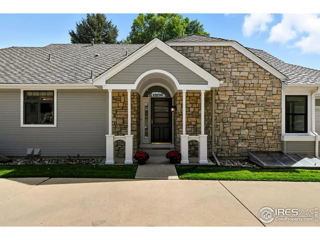 $895,000 | 203 Springs Drive, Louisville, CO 80027