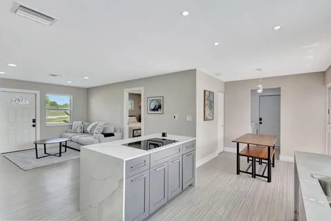 $524,900 | 9518 Keating Drive, Palm Beach Gardens, FL 33410