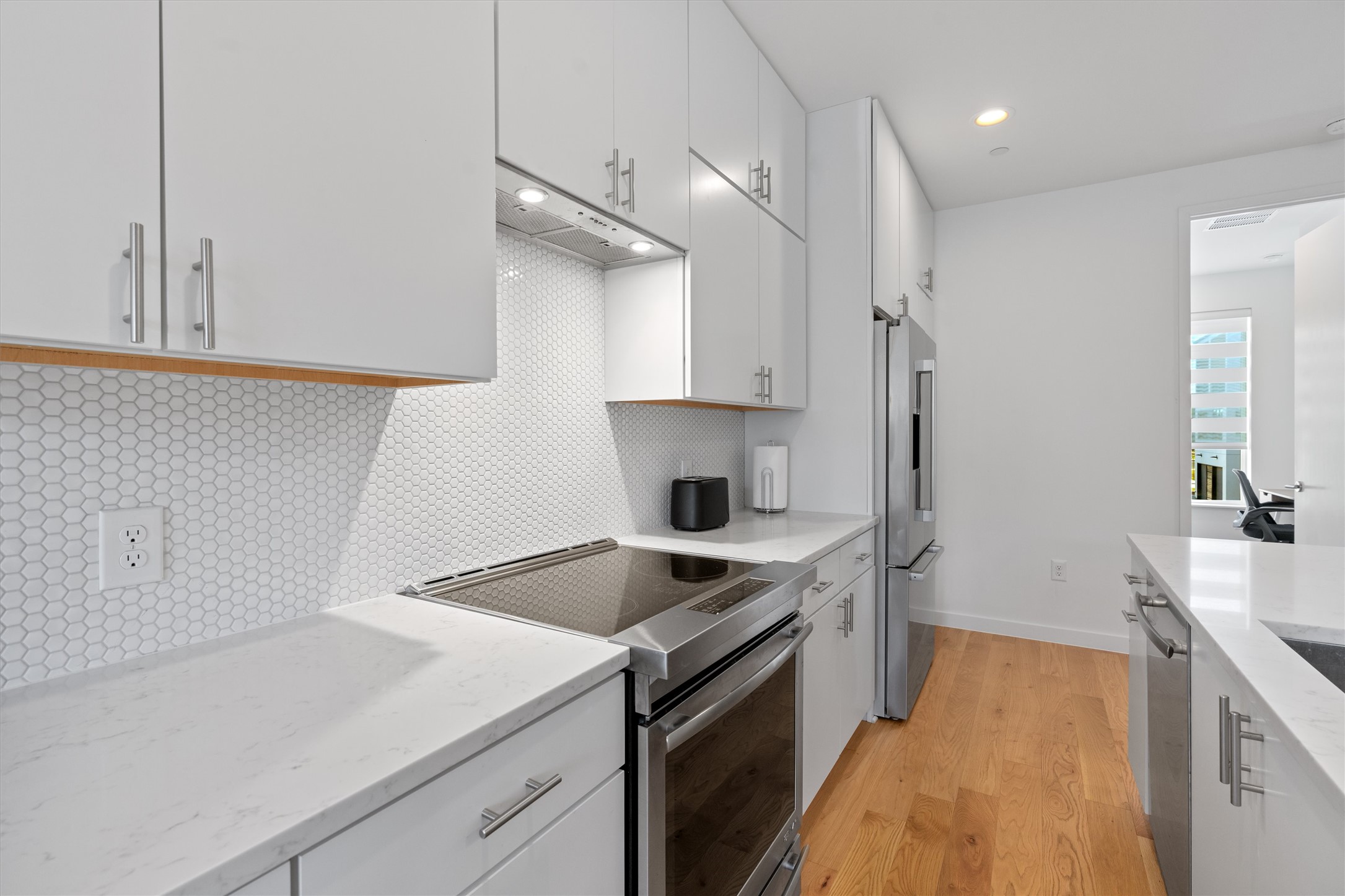 6020 Springdale Road, Unit 10 Austin, TX 78723 - Photo 7 of 23