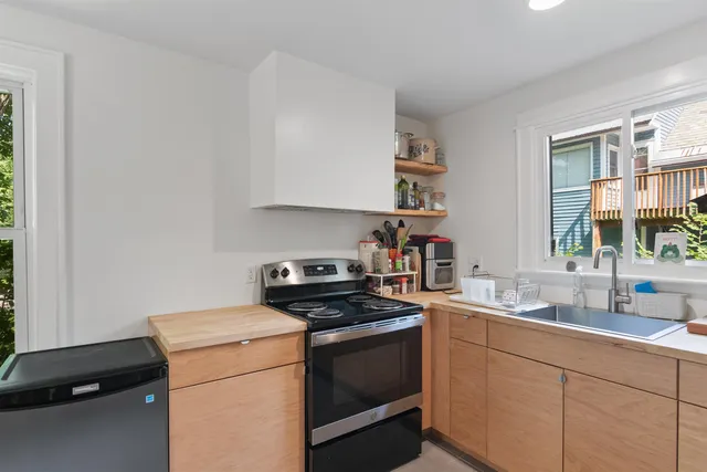 $620,000 | 65-67 Park Street, Burlington, VT 05401