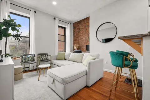 $619,000 | 549 Columbus Avenue, Unit 2, Boston, MA 02118