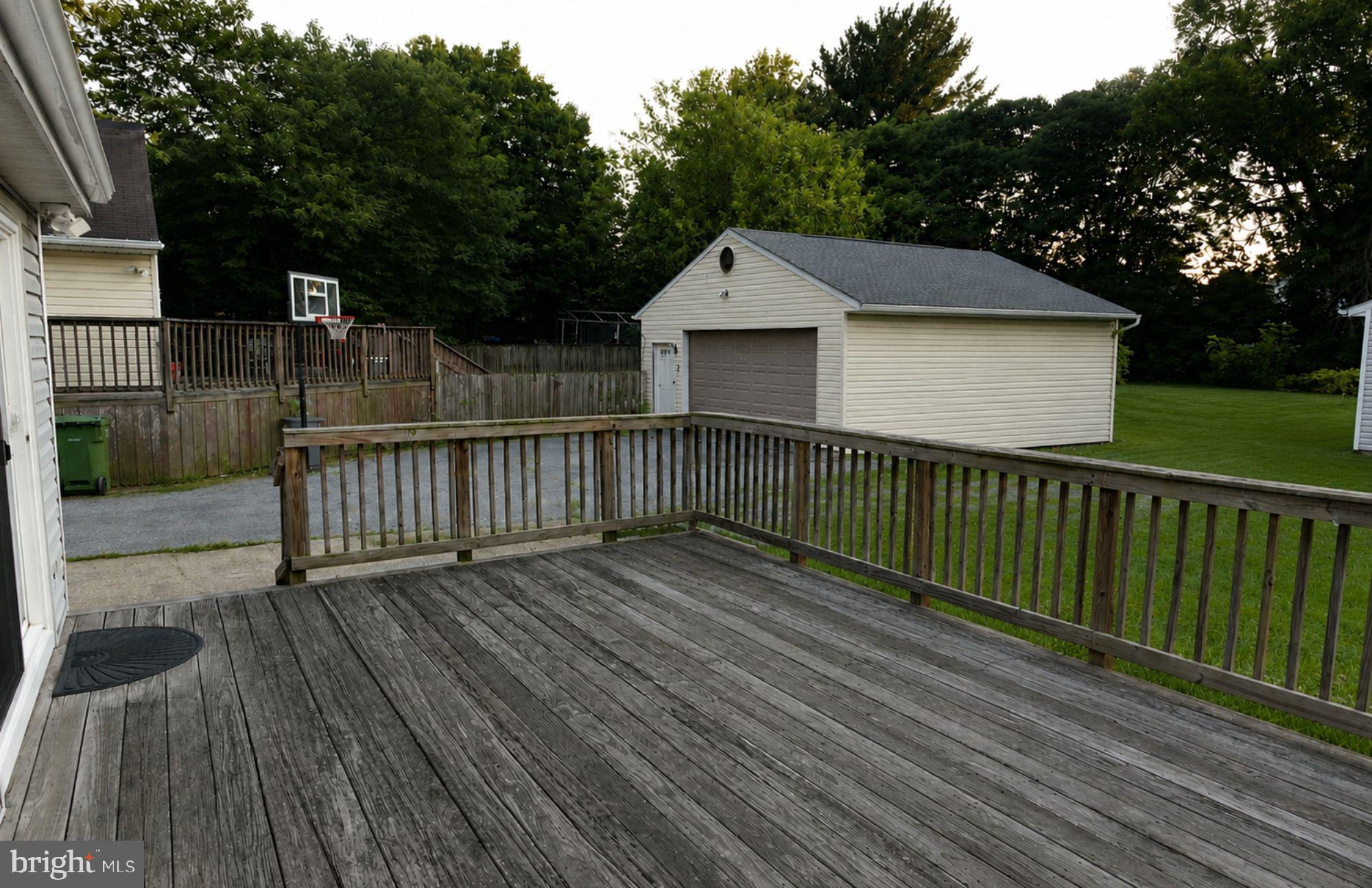 12 Hampton Road Linthicum Heights, MD 21090 - Photo 12 of 14 Gallery Image 12