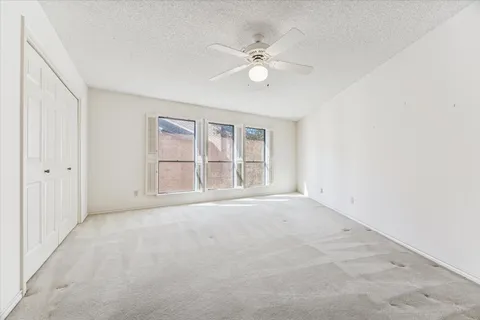 $369,000 | 5604 St Paul Street, Bellaire, TX 77401