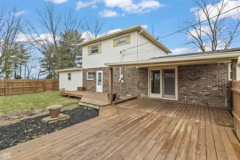 $299,900 | 10190 North Balfer Drive East, Fortville, IN 46040