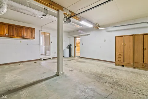 $299,900 | 10190 North Balfer Drive East, Fortville, IN 46040