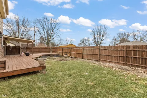 $299,900 | 10190 North Balfer Drive East, Fortville, IN 46040