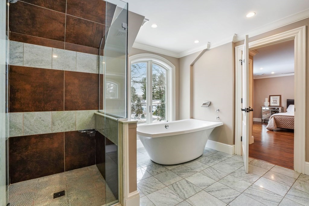 4 Woodcliff Road Wellesley, MA 02481 - Photo 28 of 37