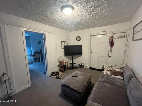 $209,900 | 708 East Street, Rensselaer, NY 12144