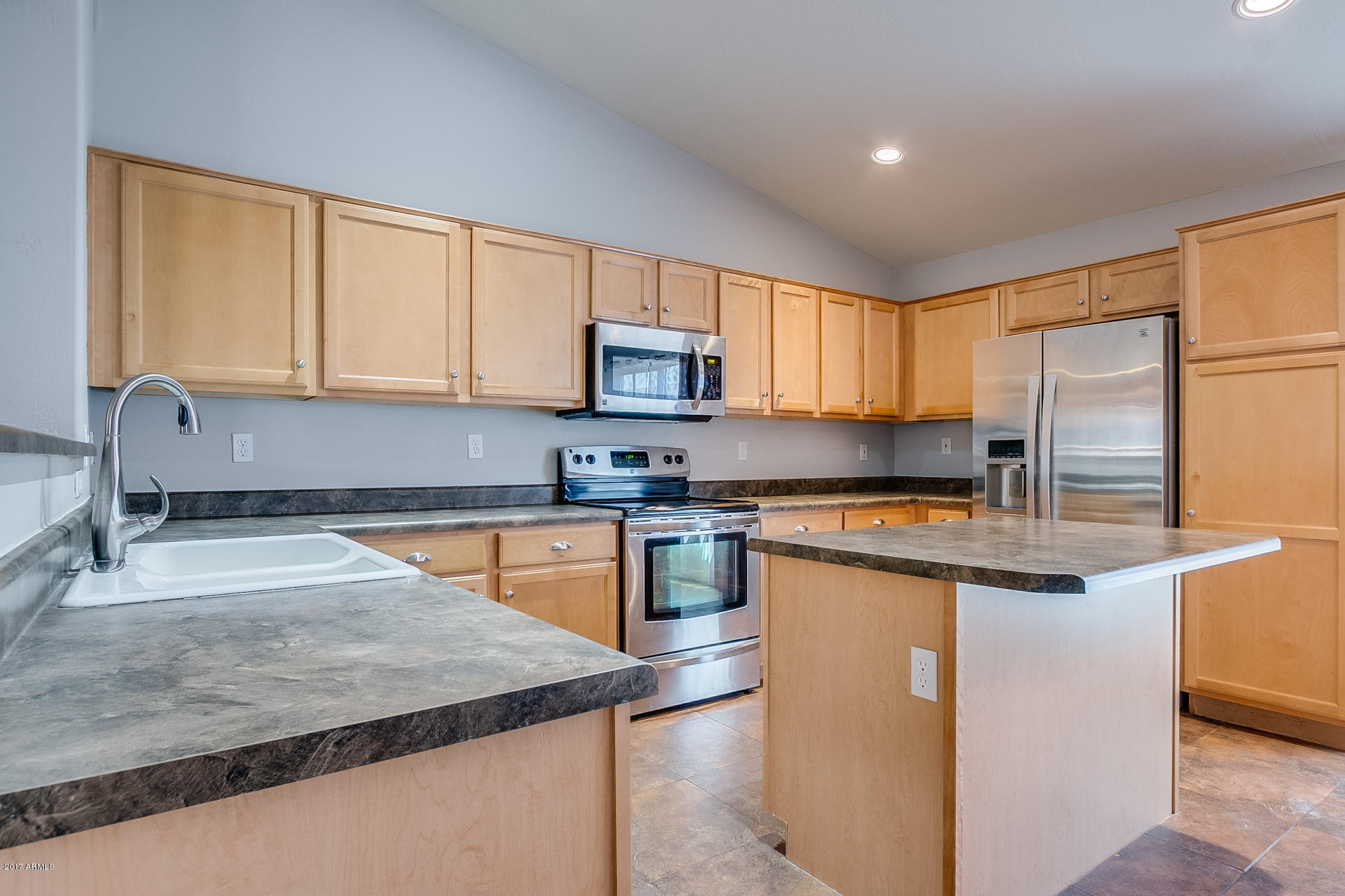 46067 West Tucker Road Maricopa, AZ 85139 - Photo 4 of 14 Tucker-06