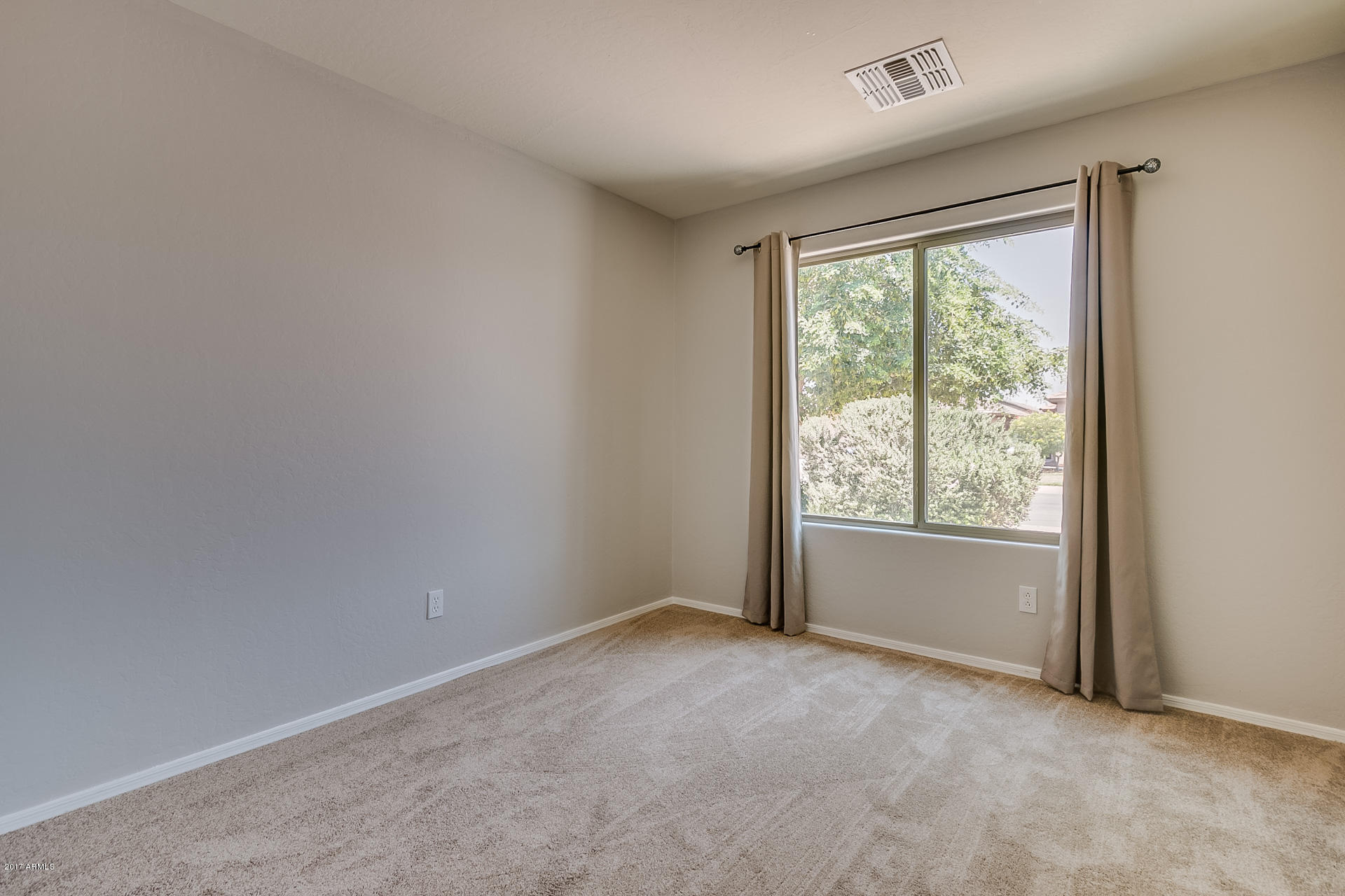 46067 West Tucker Road Maricopa, AZ 85139 - Photo 10 of 14 Tucker-23
