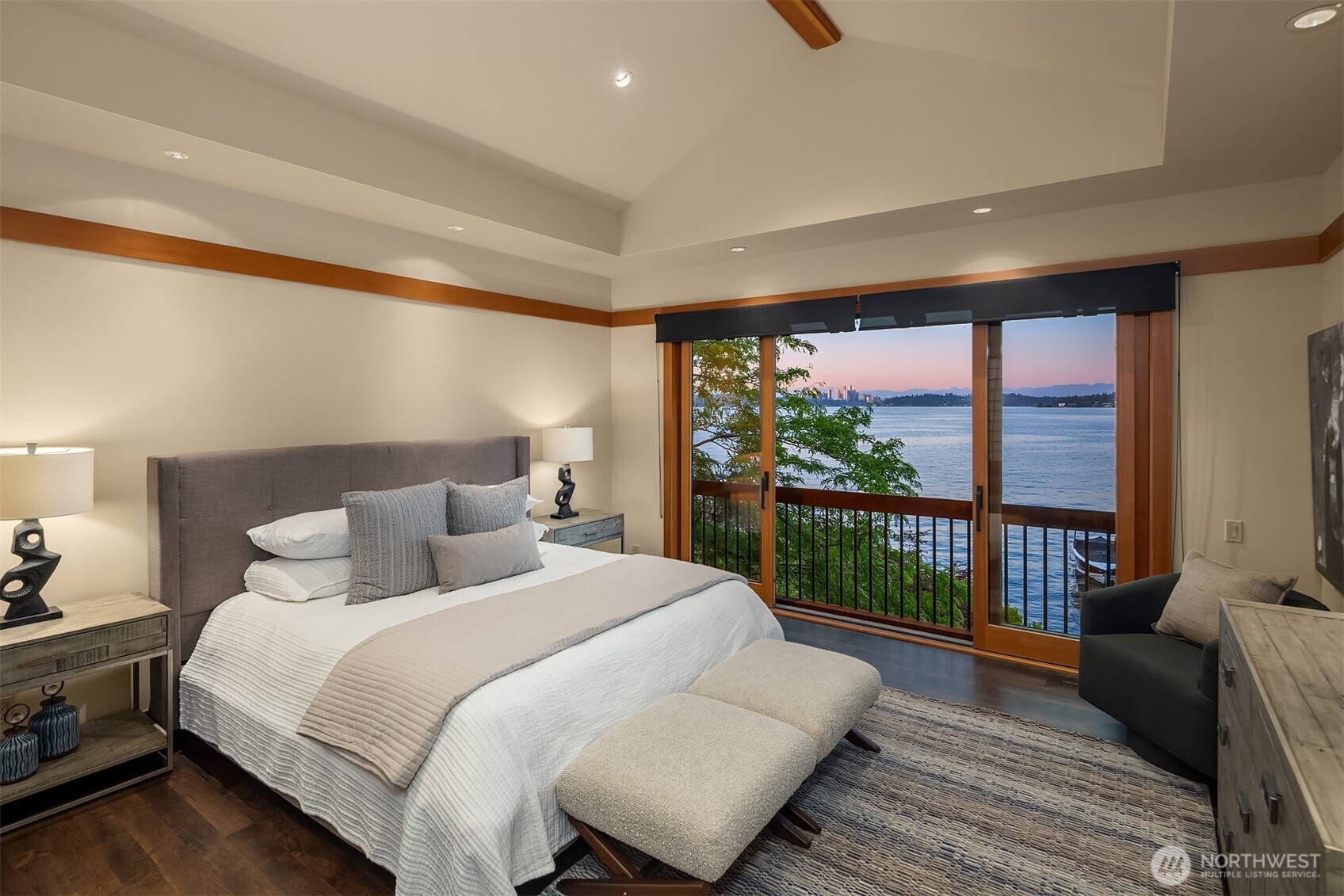 1104 Lakeside Avenue South Seattle, WA 98144 - Photo 24 of 40