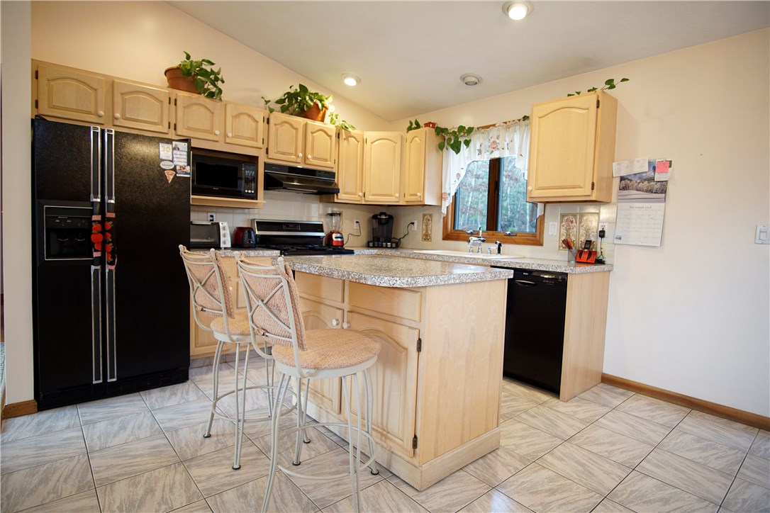 75 Pine Hill Road Johnston, RI 02919 - Photo 6 of 20 Gallery Image 6