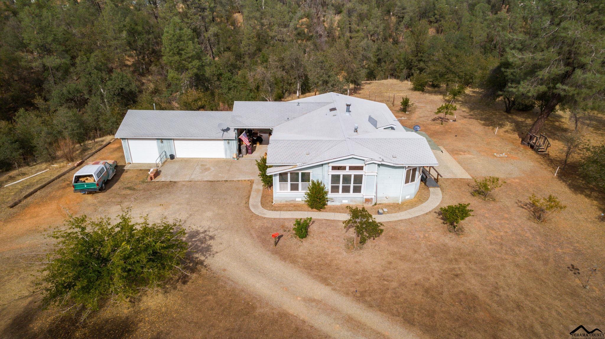 17568 Treat Road Anderson, CA 96007 - Photo 6 of 62