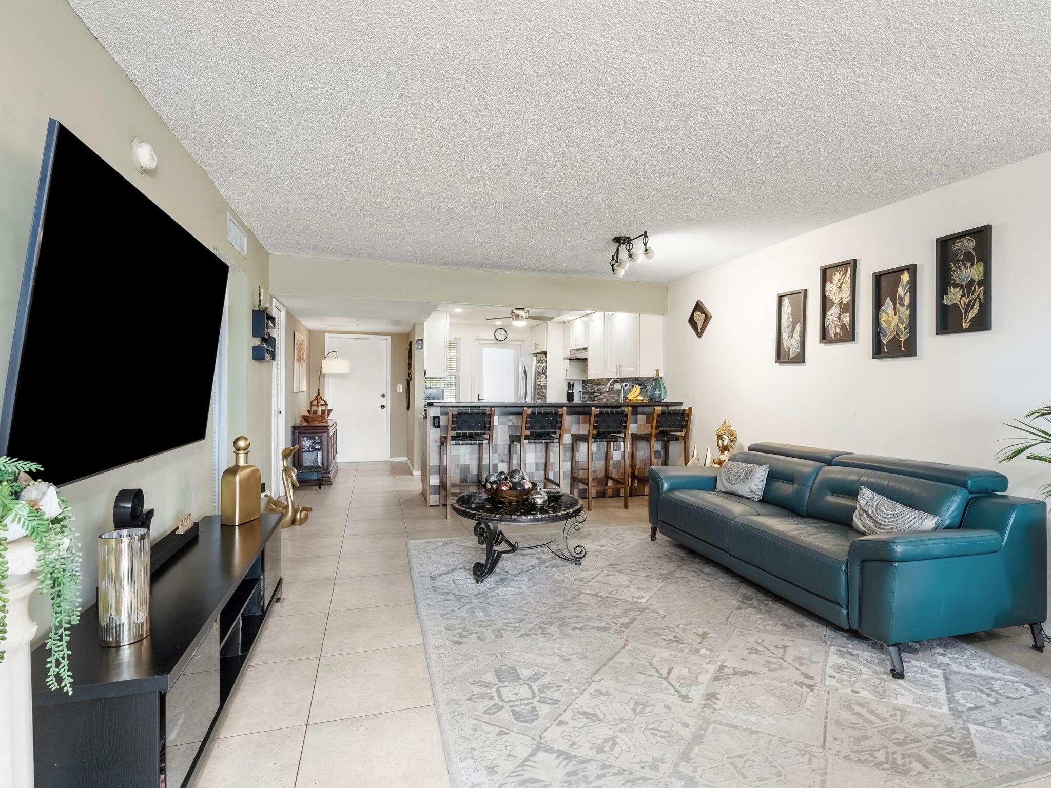 3100 North Course Lane, Unit 107 Pompano Beach, FL 33069 - Photo 4 of 32 20. 3100 N Course Ln Unit 107 Interior
