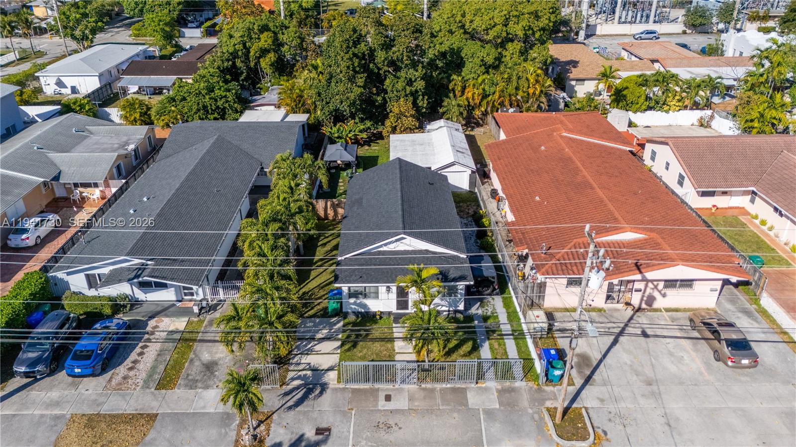 2811 Southwest 17th Street Miami, FL 33145 - Photo 28 of 36 an aerial view of a house