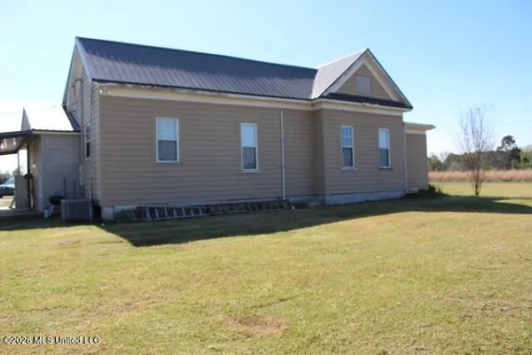 $185,000 | 1956 Callender Road Northeast, Brookhaven, MS 39601
