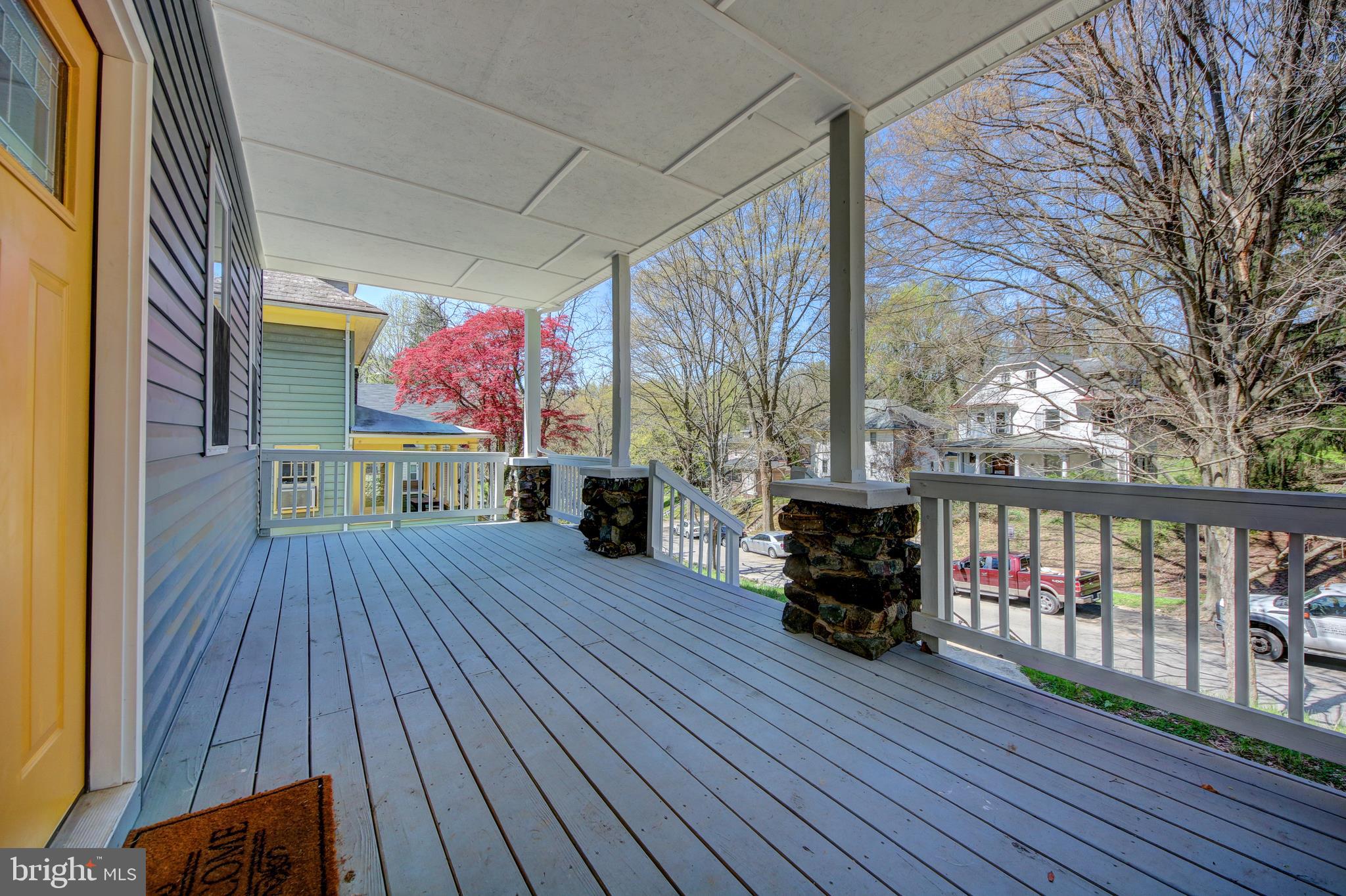 3705 Chesholm Road Baltimore, MD 21216 - Photo 3 of 20 Porch view